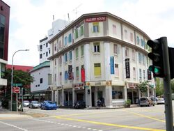 Arc 380 (D8), Office #523174301